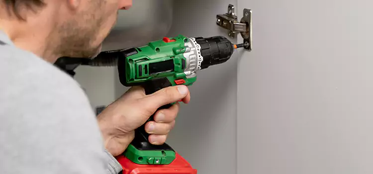 Commercial Door Hinge Repair Willowbrook