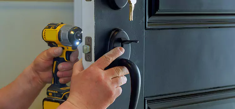 Locksmith Emergency Service Willowbrook