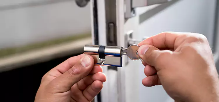 Emergency Locksmith for House Willowbrook
