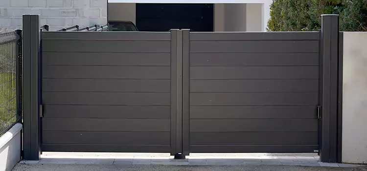 Common Residential Gate Issues We Resolve in Willowbrook, CA