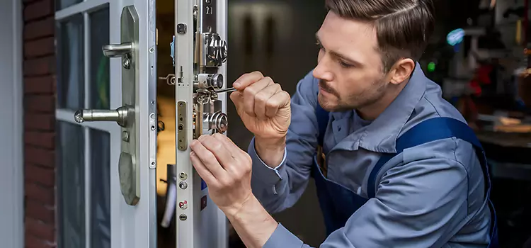 Residential Lock Installation Willowbrook