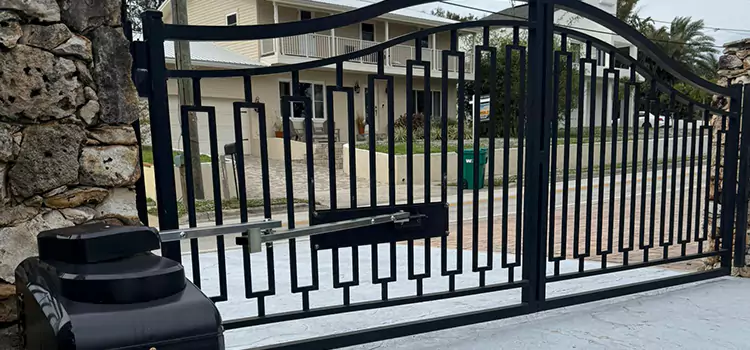 Swing Gate Opener with Keypad Willowbrook